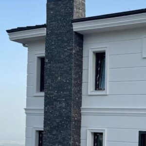 Fekete roppantott márvány