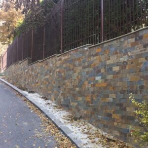 Rozsdabarna pala falburkoló